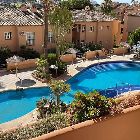 Lägenhet Pool View Grangefield Oasis Club L1